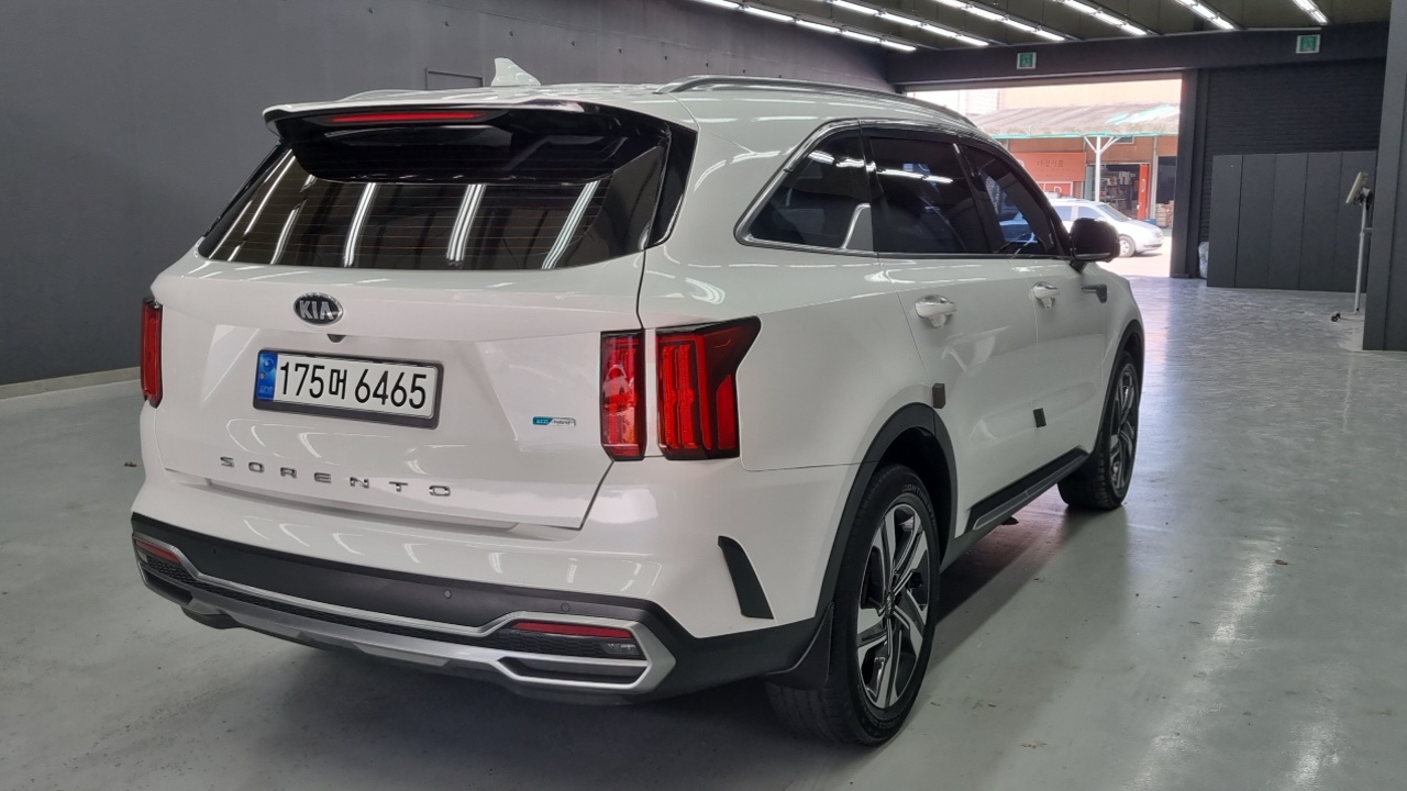 Kia Sorento (IV) HEV 1.6 2WD Signature 2021 — фото 2