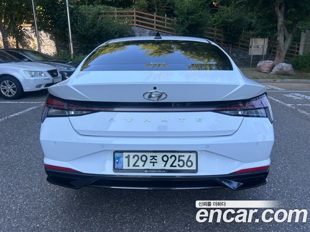 Hyundai Avante (CN7) 1.6 Inspiration 2022 — фото 4