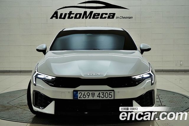 Kia K5 (III) 2.0 Prestige 2024 — фото 1