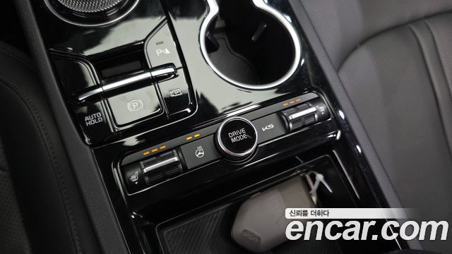 Kia K5 (III) 2.0 LPi(Rent) Trendy 2024 — фото 19