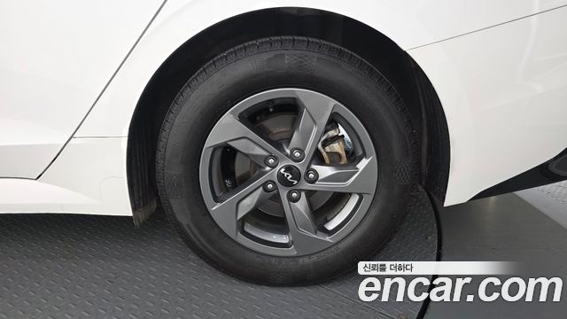 Kia K5 (III) 2.0 LPi(Rent) Trendy 2024 — фото 21