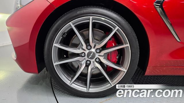 Genesis G70 2.0T Sport Package 2019 — фото 5