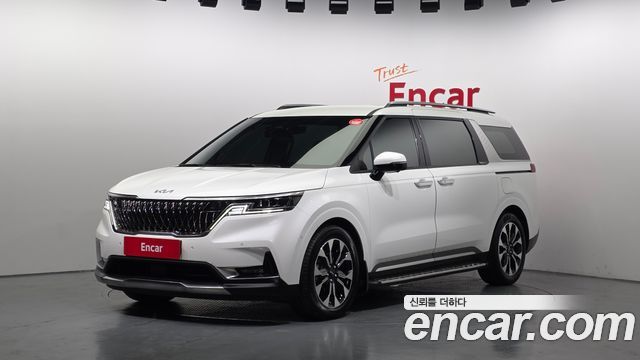 Kia Carnival (IV) Gasoline 7-Seater Signature 2023 — фото 1