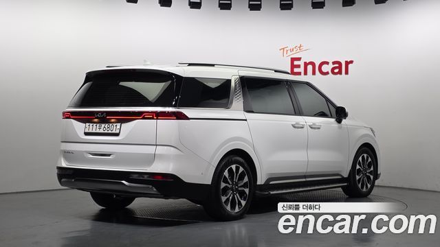 Kia Carnival (IV) Gasoline 7-Seater Signature 2023 — фото 2