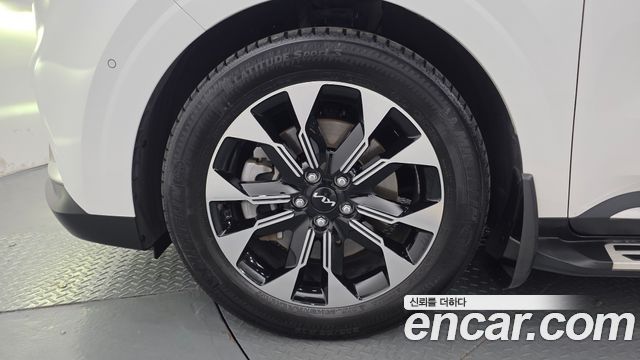 Kia Carnival (IV) Gasoline 7-Seater Signature 2023 — фото 5