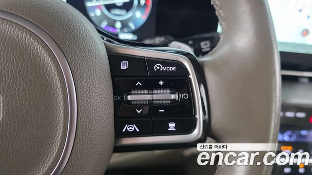 Kia Carnival (IV) Gasoline 7-Seater Signature 2023 — фото 18
