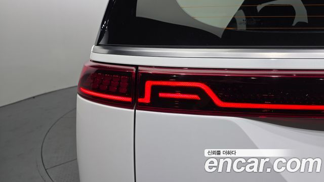 Kia Carnival (IV) Gasoline 7-Seater Signature 2023 — фото 23