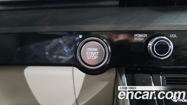 Kia Carnival (IV) Gasoline 7-Seater Signature 2023 — фото 30
