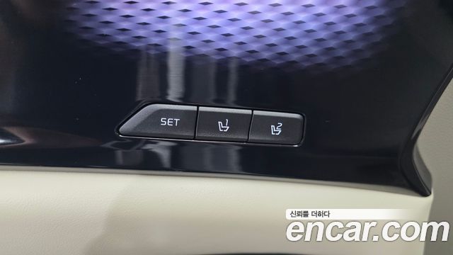 Kia Carnival (IV) Gasoline 7-Seater Signature 2023 — фото 34