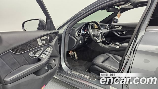 Mercedes-Benz C-Class (W205) C200 4MATIC AMG Line 2018 — фото 10