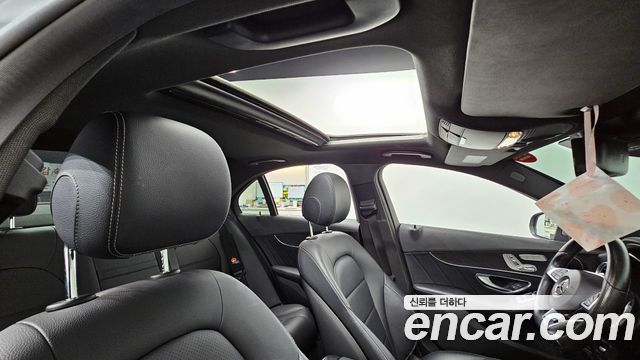 Mercedes-Benz C-Class (W205) C200 4MATIC AMG Line 2018 — фото 18