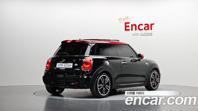 MINI Cooper S JCW 3rd Generation 2017 — фото 2