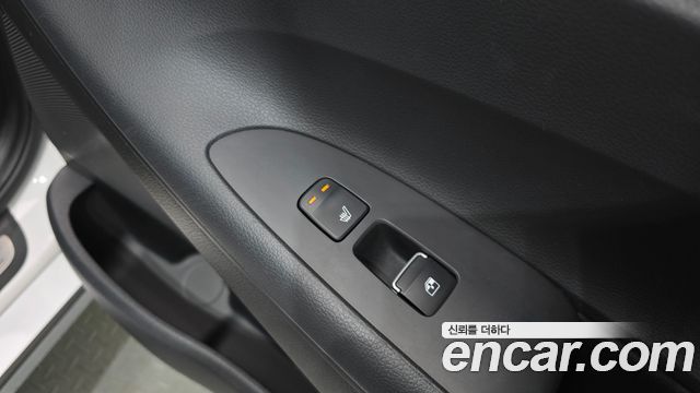 Hyundai Grandeur (IG) 3.0 LPi Rent Car Premium 2023 — фото 18