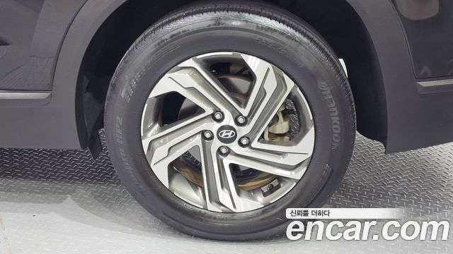 Hyundai Santa Fe Gasoline 2.5T 2WD Premium 2021 — фото 27