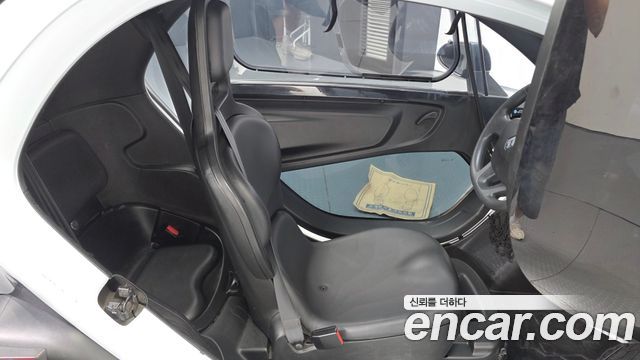 Renault Korea Twizy Intens(2-seater) 2018 — фото 11