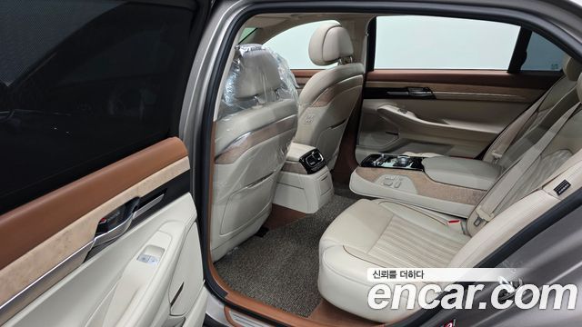 Genesis G90 3.8 AWD Luxury 2019 — фото 12