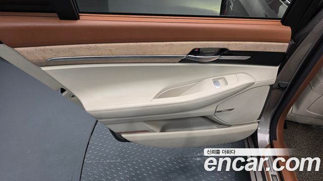 Genesis G90 3.8 AWD Luxury 2019 — фото 25