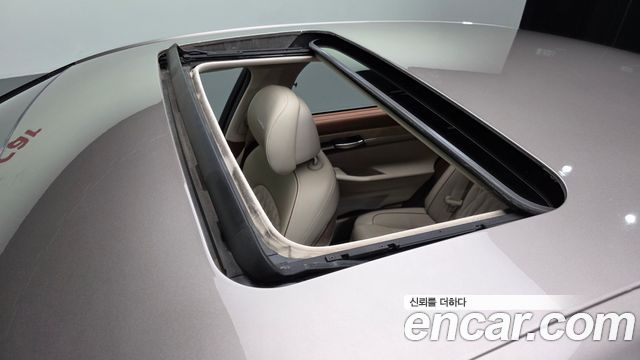 Genesis G90 3.8 AWD Luxury 2019 — фото 34