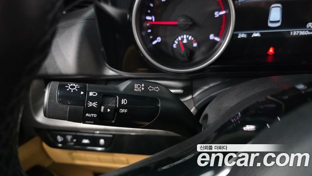 Kia Carnival (IV) Diesel 9-Seater Prestige 2021 — фото 14
