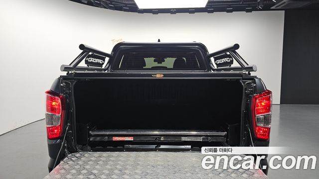 KG Mobility (SsangYong) Rexton Sports Khan Diesel 2.2 4WD Prestige Special (5-Link) 2021 — фото 20