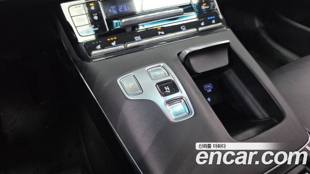 Hyundai Grandeur (IG) 3.0 LPi Rent Car Premium 2023 — фото 9