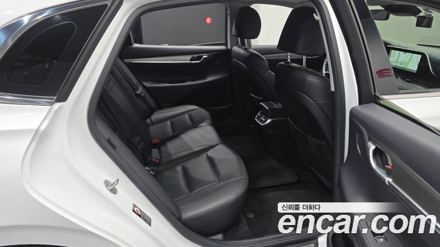 Hyundai Grandeur (IG) 3.0 LPi Rent Car Premium 2023 — фото 11