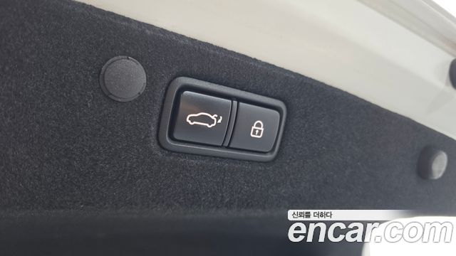 Hyundai Grandeur (IG) 3.0 LPi Rent Car Premium 2023 — фото 17
