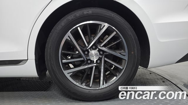 Hyundai Grandeur (IG) 3.0 LPi Rent Car Premium 2023 — фото 21