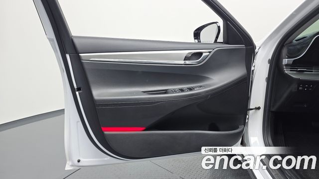 Hyundai Grandeur (IG) 3.0 LPi Rent Car Premium 2023 — фото 24