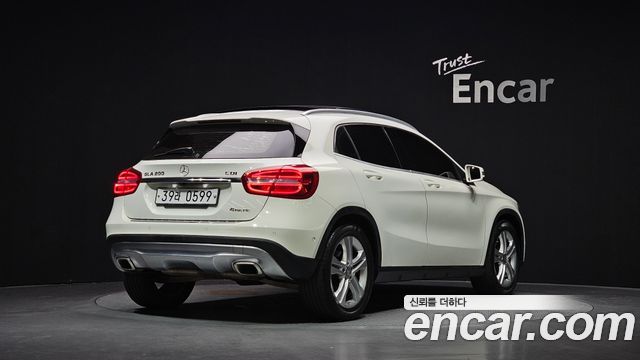 Mercedes-Benz GLA-Class (X156) GLA200 CDI 4MATIC 2015 — фото 2