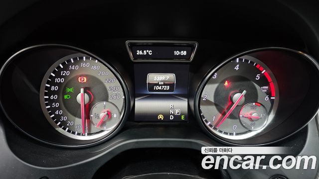 Mercedes-Benz GLA-Class (X156) GLA200 CDI 4MATIC 2015 — фото 8