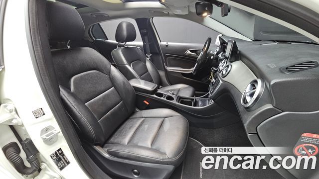 Mercedes-Benz GLA-Class (X156) GLA200 CDI 4MATIC 2015 — фото 11