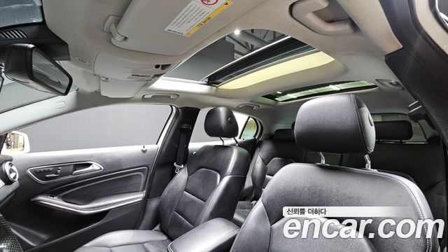 Mercedes-Benz GLA-Class (X156) GLA200 CDI 4MATIC 2015 — фото 19