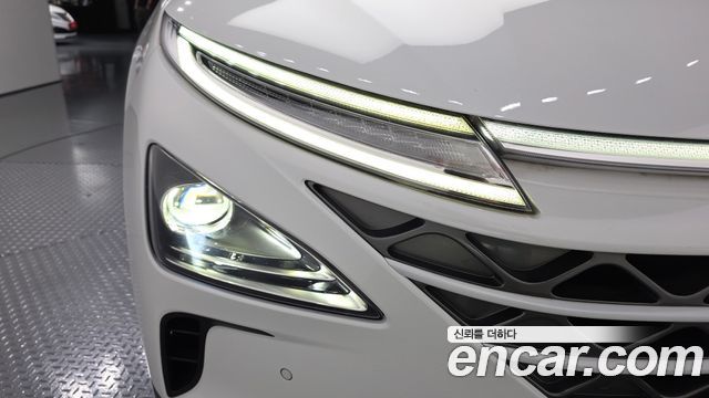 Hyundai Nexo Premium 2020 — фото 22