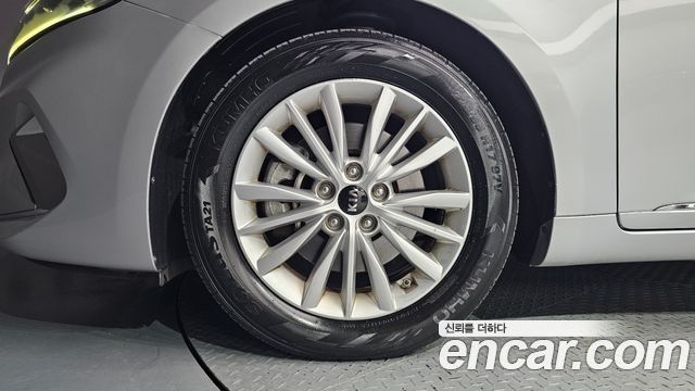 Kia K7 Premier 3.0 LPI Trendy(Rented Car) 2020 — фото 5