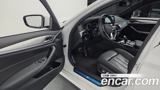 BMW 5 Series (G30) 520d M Sport Special Edition 2018 — фото 10