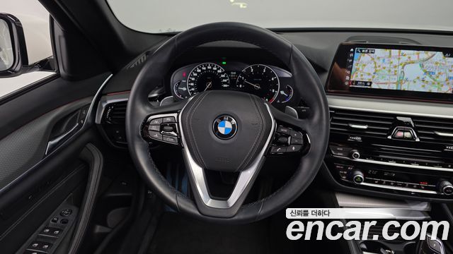 BMW 5 Series (G30) 520d M Sport Special Edition 2018 — фото 13