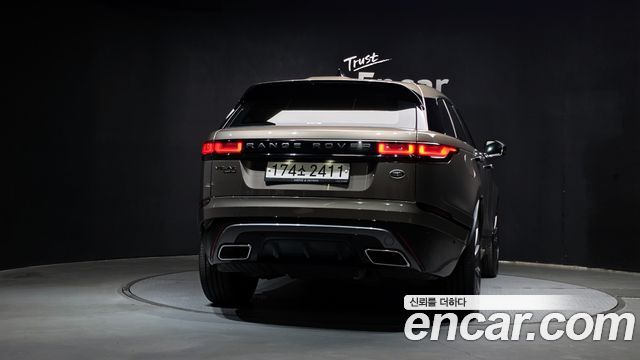 Land Rover Range Rover Velar 3.0 D300 R-Dynamic HSE 2018 — фото 4