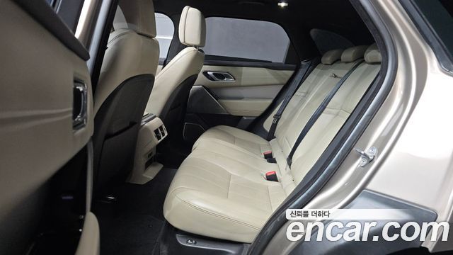 Land Rover Range Rover Velar 3.0 D300 R-Dynamic HSE 2018 — фото 12