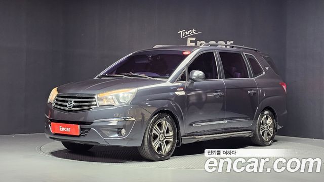 KG Mobility (SsangYong) Korando Turismo 4WD GT 9-seater 2015 — фото 1