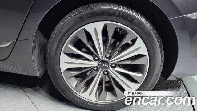 Kia K8 Hybrid Signature 2022 — фото 21