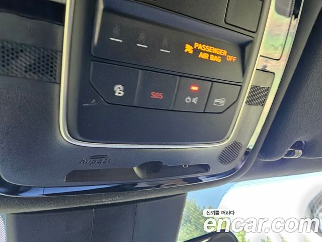 Hyundai Santa Fe Diesel 2.2 2WD Prestige 2021 — фото 18