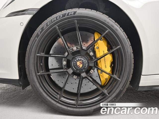 Porsche 911 (992) Carrera GTS 2025 — фото 5