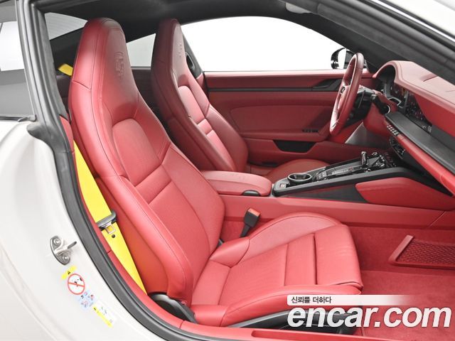 Porsche 911 (992) Carrera GTS 2025 — фото 10