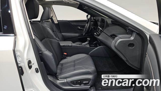 Lexus ES300h (VII) Luxury Plus 2025 — фото 11