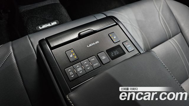 Lexus ES300h (VII) Luxury Plus 2025 — фото 32