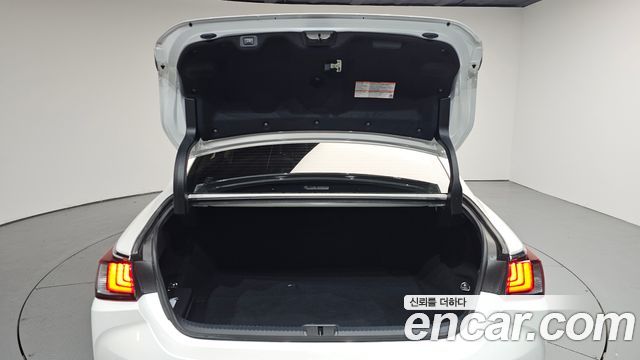 Lexus ES300h (VII) Luxury Plus 2025 — фото 34