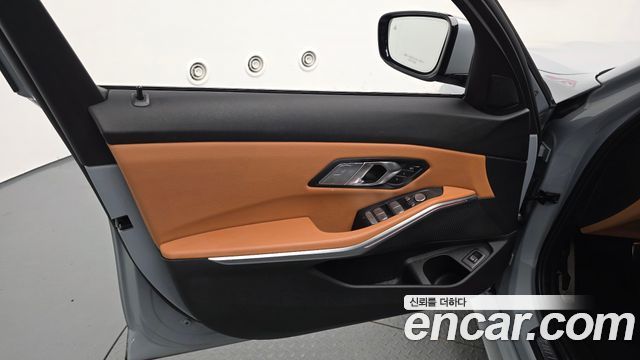BMW 3 Series (G20) 320i M Sport 2023 — фото 24