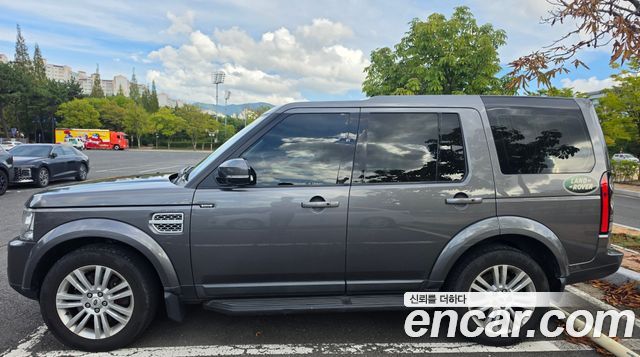 Land Rover Discovery 4 3.0 SDV6 HSE