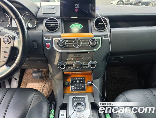Land Rover Discovery 4 3.0 SDV6 HSE 2014 — фото 7